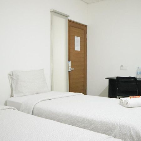 Proven Living Hotel Bandung Exterior photo